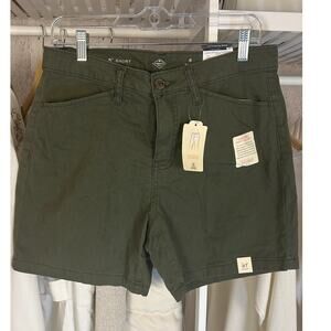 St. John's Bay Women's Sz 8 Tall 5 inch Secretly Slender Olive Green Shorts#0482